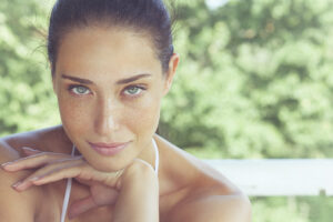 Τι είναι και τι κάνει το Serum προσώπου