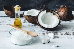 Τα Οφέλη της Καρύδας στα Καλλυντικά
